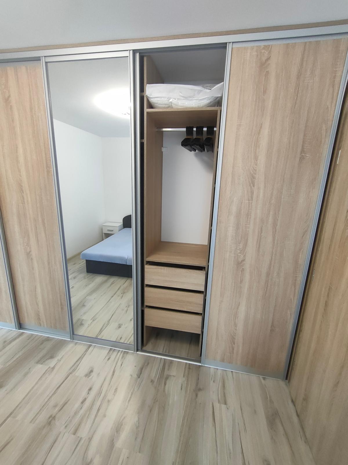 FALAT Vstavaté skrine